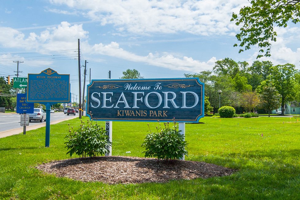 welcome to seaford sign