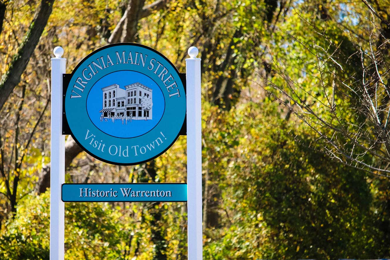 Historic Warrenton sign in Warrenton, VA