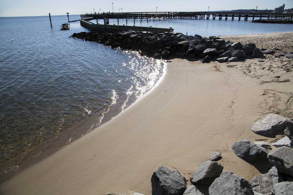 Beach and water in Dunkirk, MD