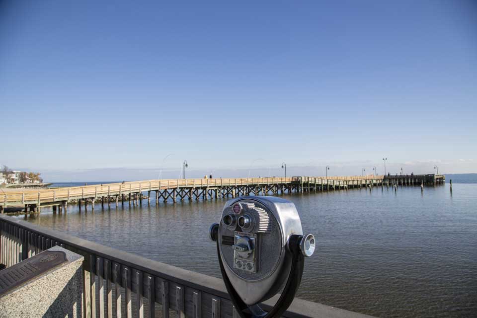Binoculars looking at ocean in Dunkirk, MD