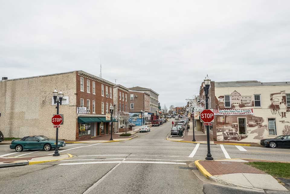 Downtown Elkton intersection in Elkton, MD