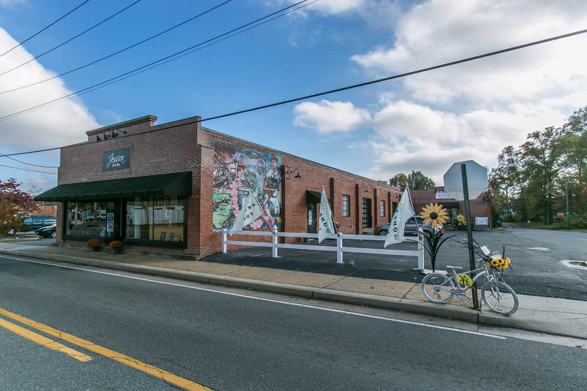 Street art and retail in Ashland, VA
