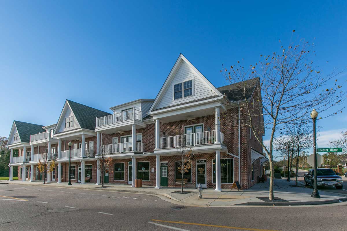 Row of retail stores in Chester, VA